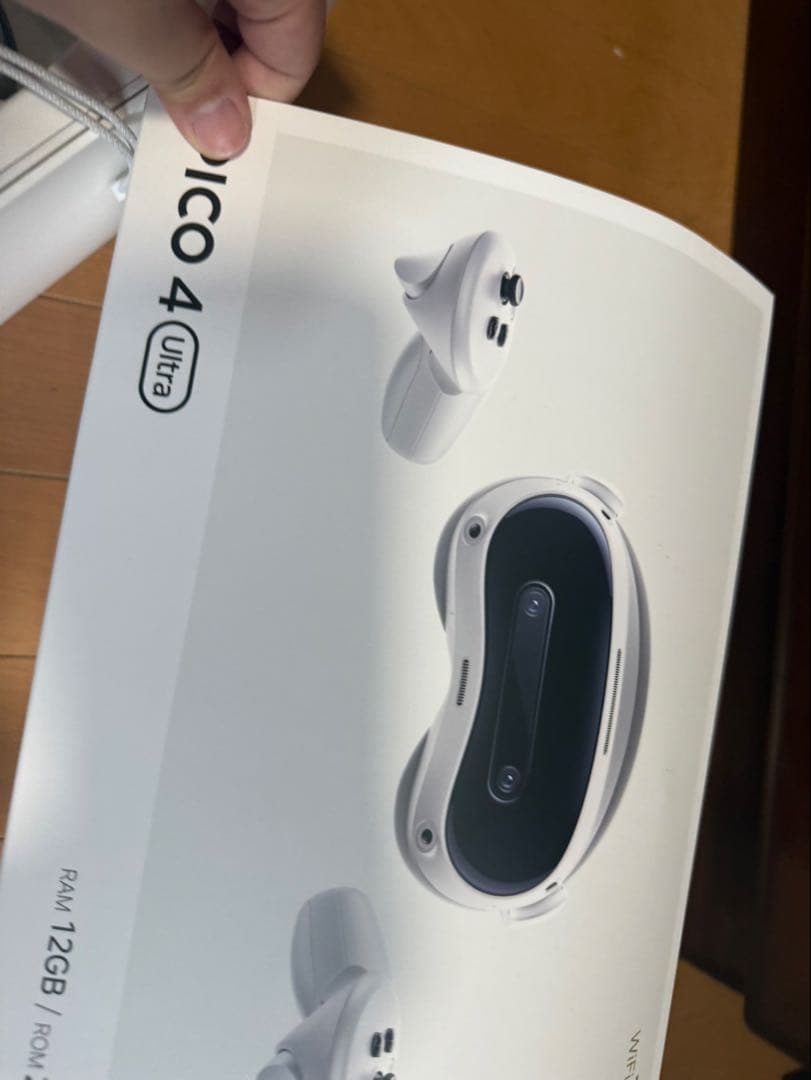 ★中古★【PICO】VRヘッドセット＋モーショントラッカー 説明書・充電器なし