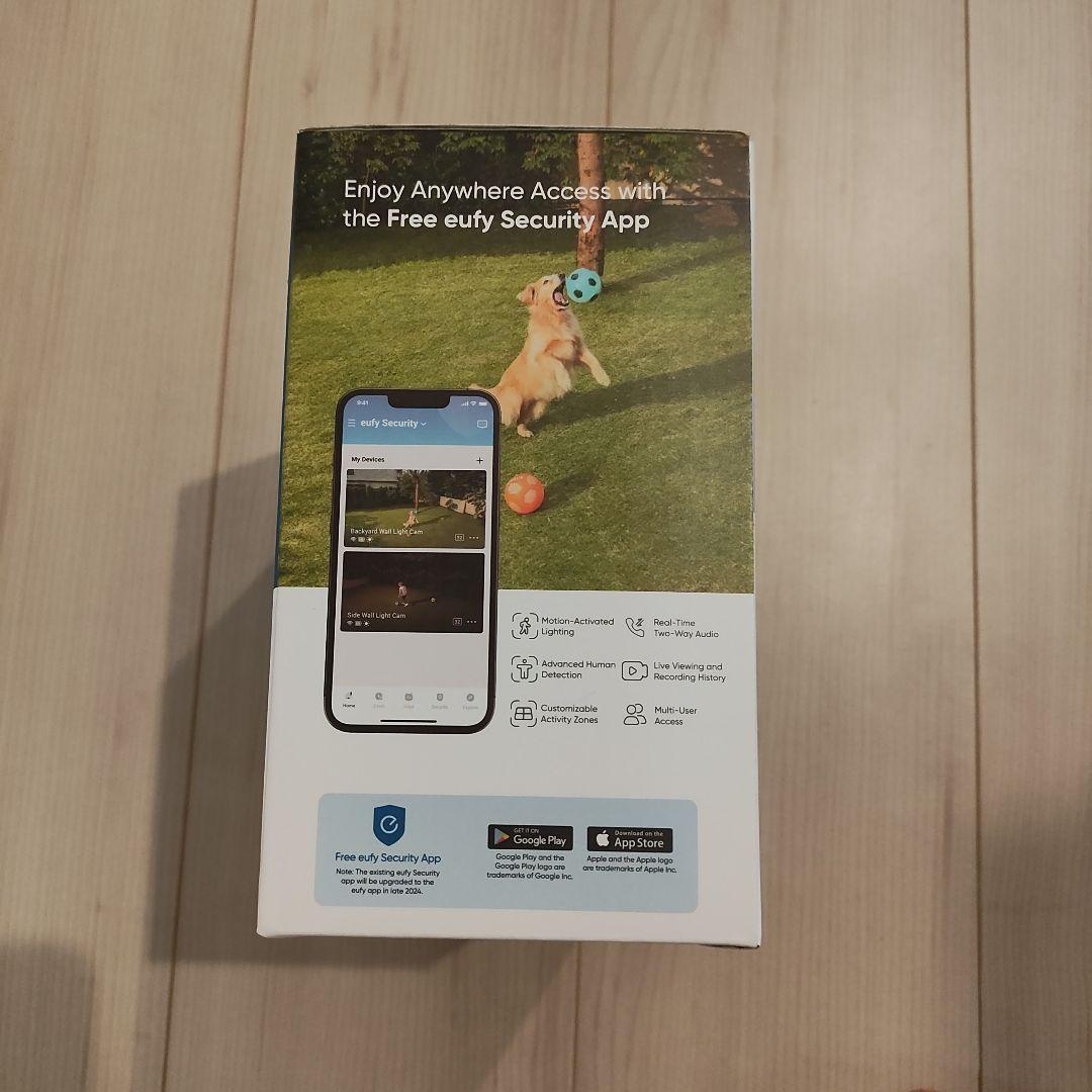 防犯カメラ eufy Solar Wall Light Cam 2K