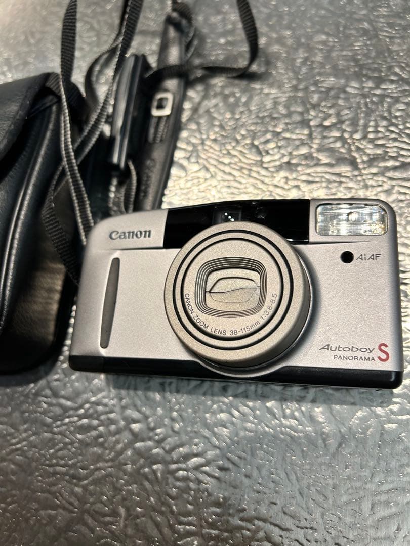 Canon Autoboy S、Canon Zoom Lens 38-115mm