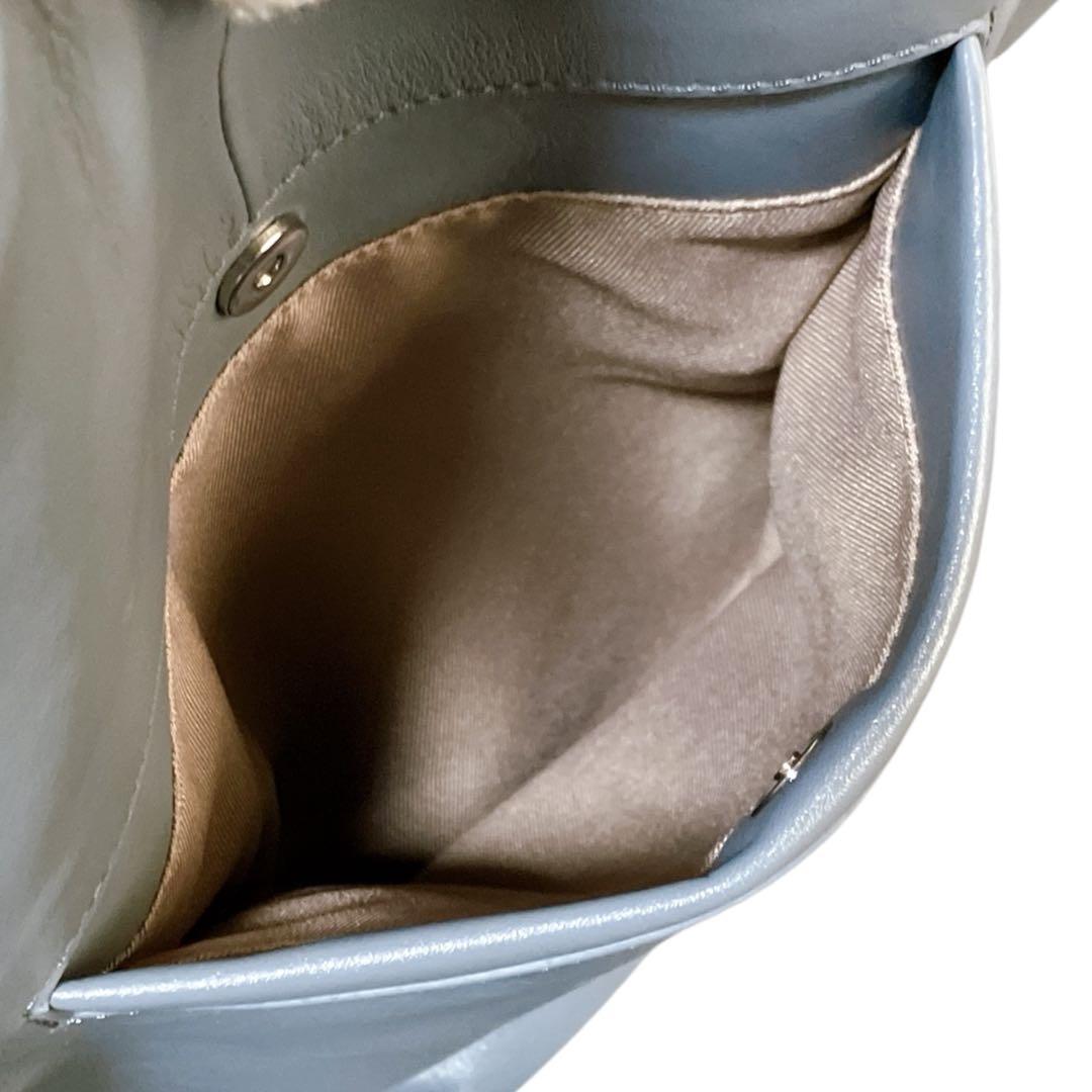 イアパピヨネ 未使用級 アニマルモチーフ バケツ ワンショルダーバッグ ブルー