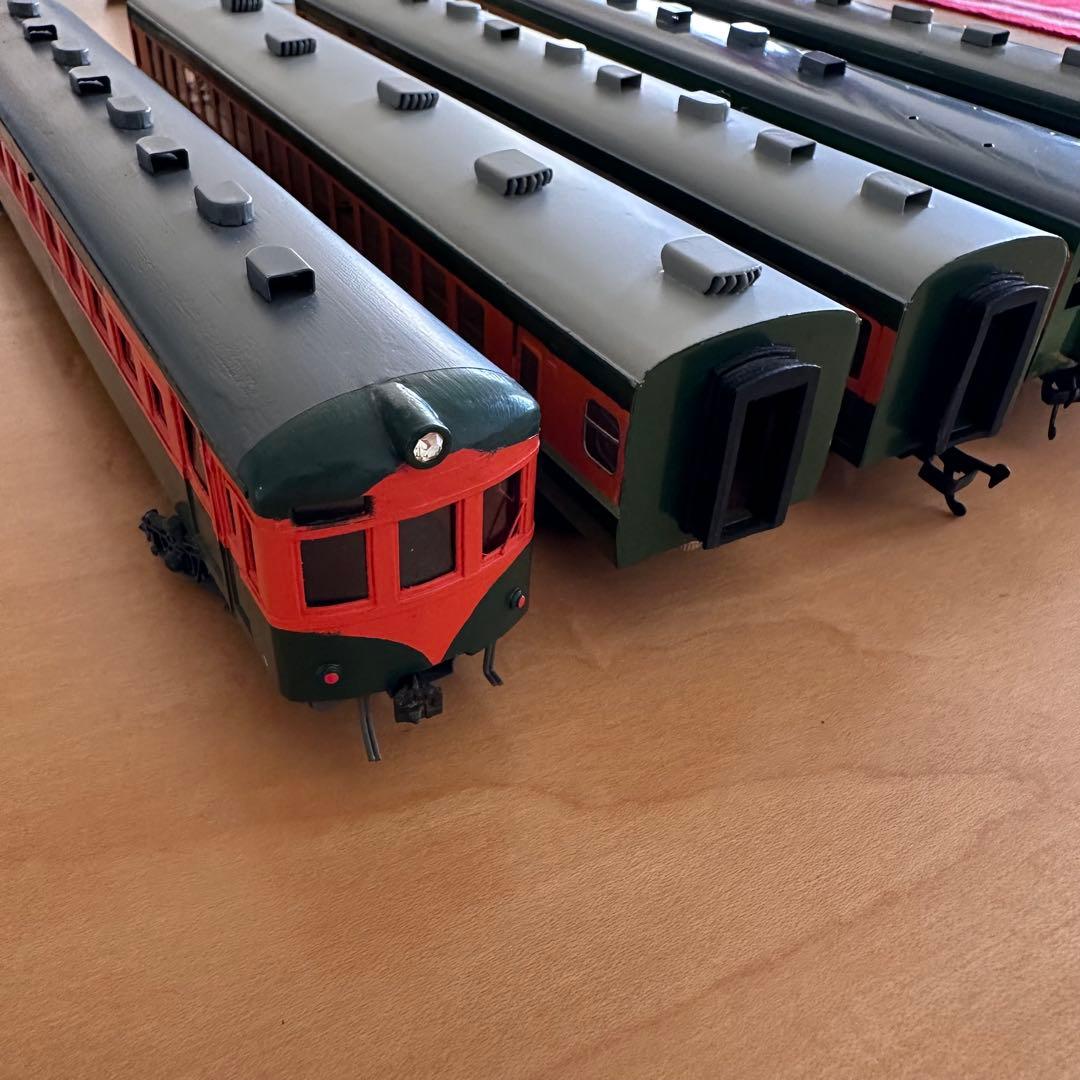 旧湘南型　80系　HOゲージ　一等車　鉄道模型　完成車　モーター付き