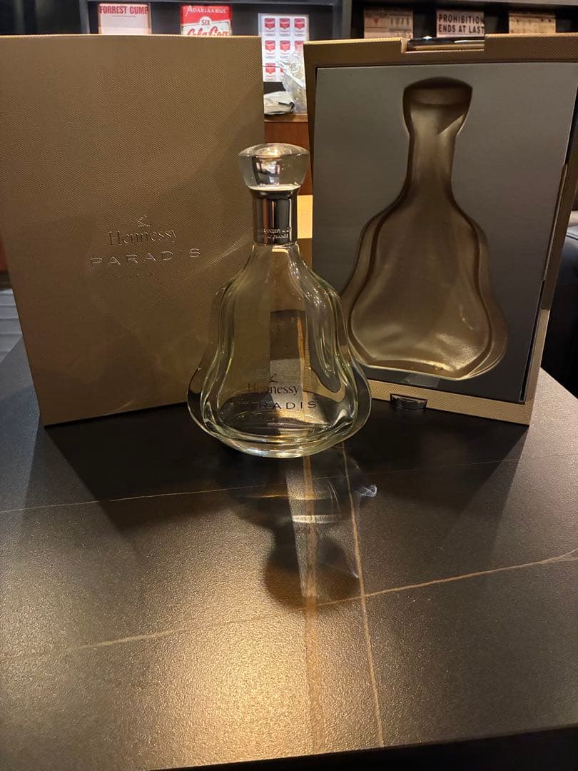 Hennessy Paradis ヘネシー　パラディ　空瓶空箱2セット