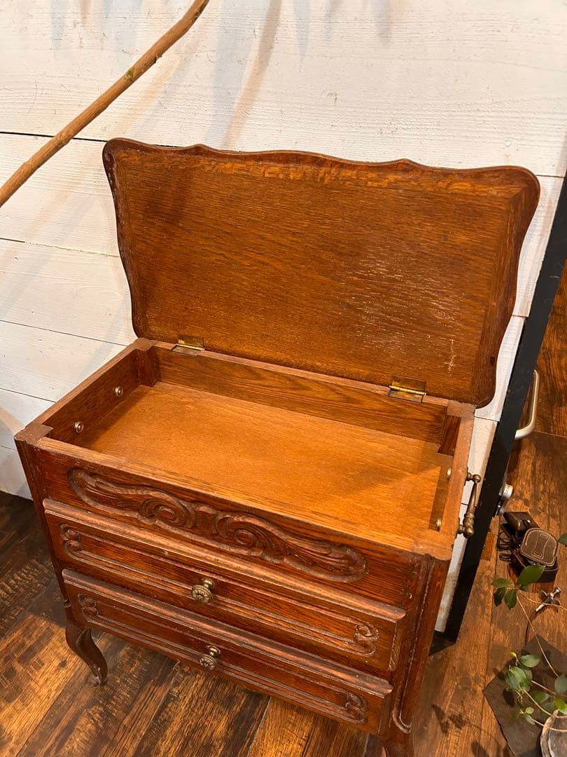 SALEフランスアンティークチェスト家具