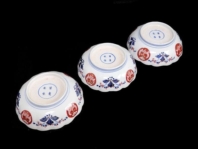 古伊万里　金襴手　菊花四方襷紋に吉祥紋の図　膾皿　３客　D960AS-BVl