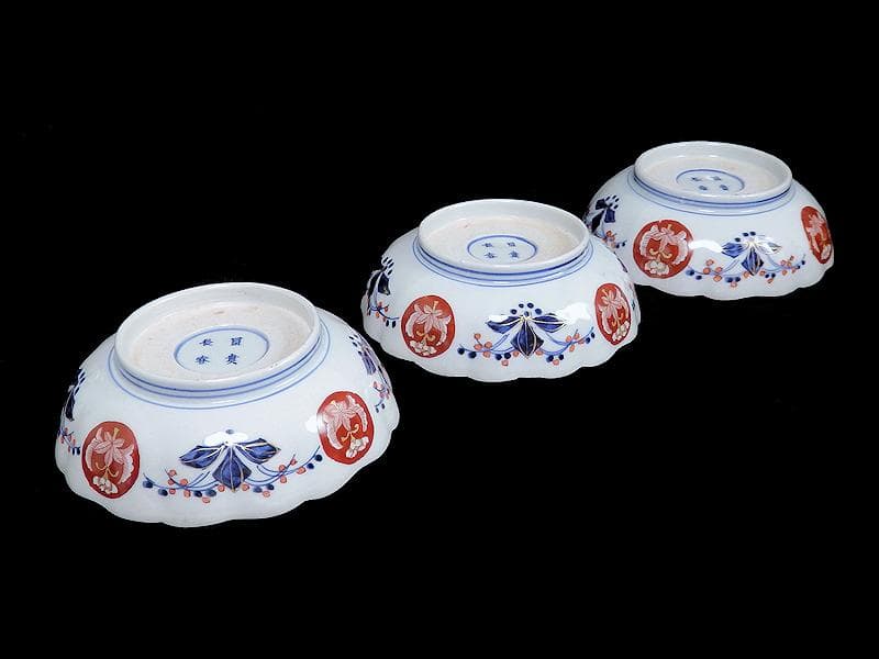 古伊万里　金襴手　菊花四方襷紋に吉祥紋の図　膾皿　３客　D960AS-BVl