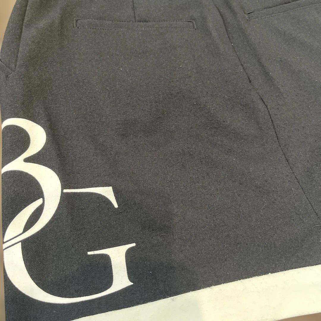 1PIU1UGUALE3 /ウノピゥ スカート　サイズII ブラック