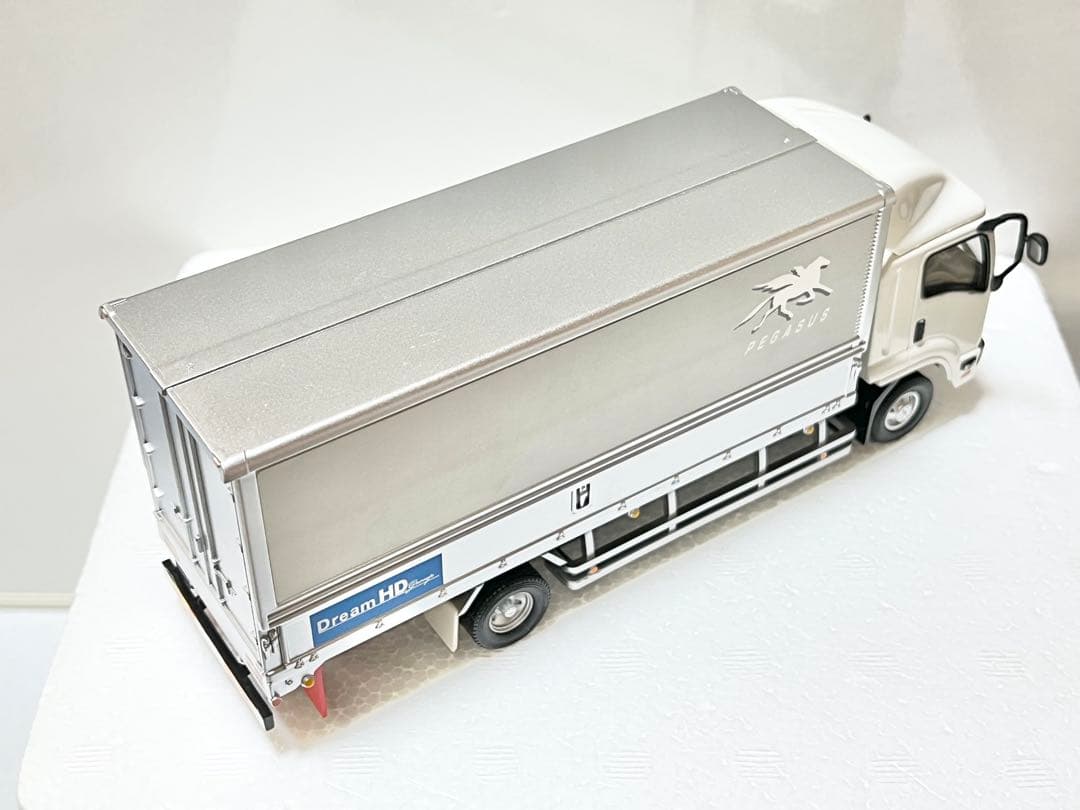 【超激レア】 いすゞ・フォワード　ペガサス　ドリームHD トラック野郎 デコトラ