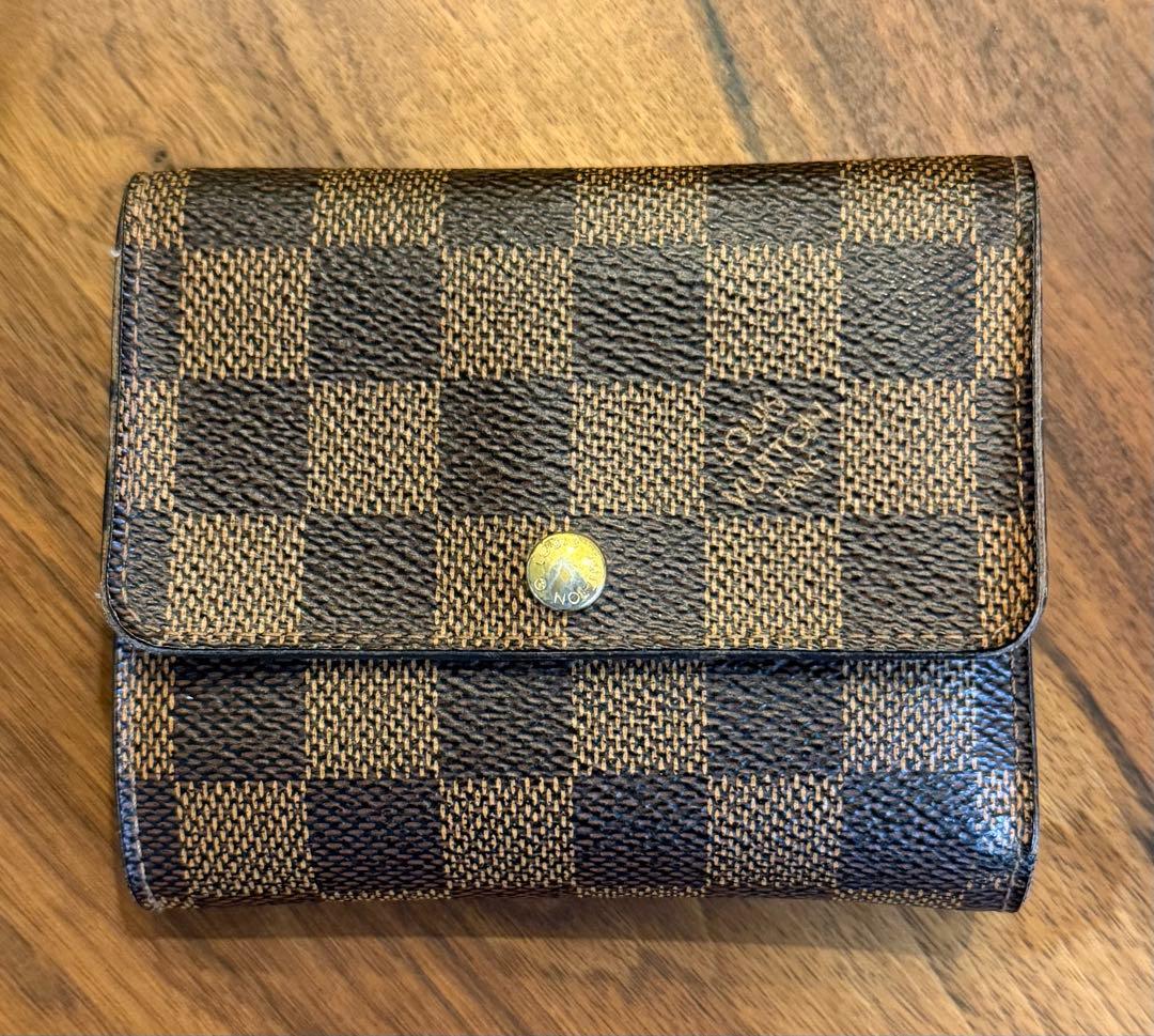【値下げ美品】ルイヴィトン　財布　メンズ　レディース　ダミエ　三つ折り畳み財布
