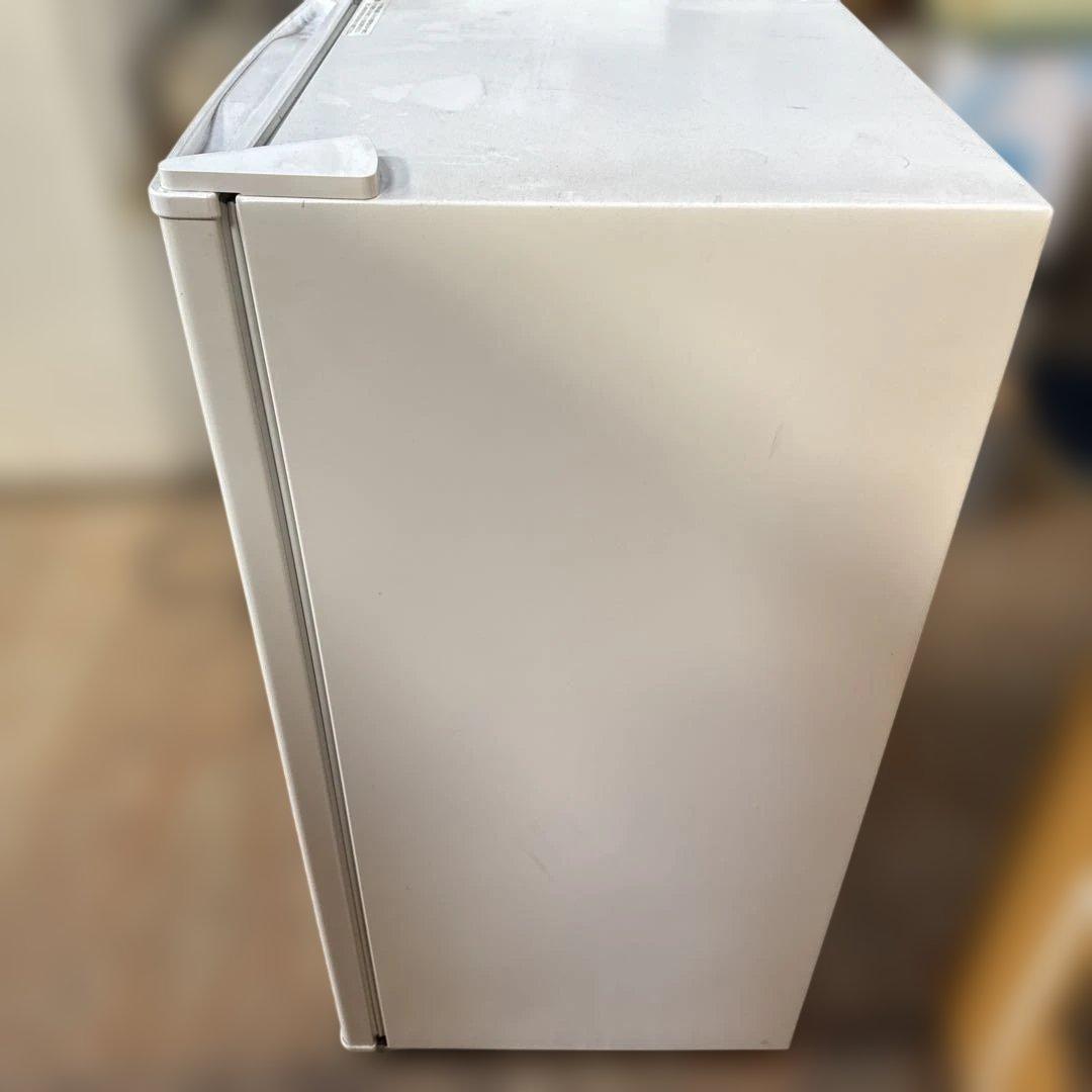 IRIS OHYAMA ノンフロン冷蔵庫 IRJD-9A-W 1年ほど使用