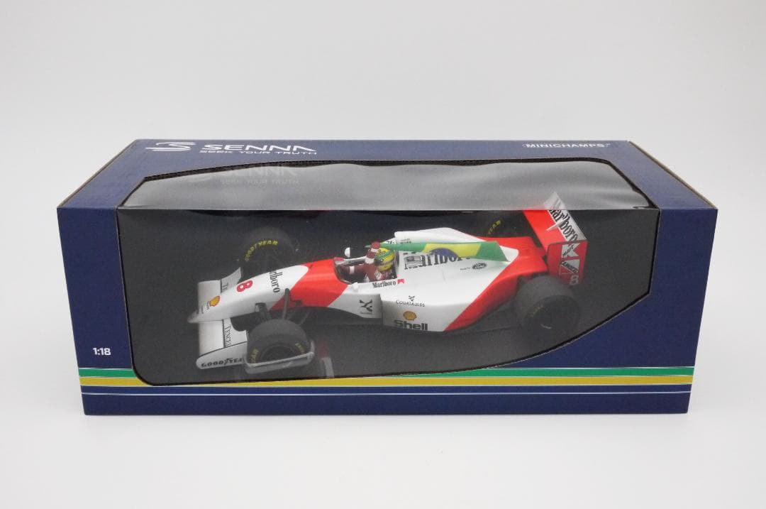 kuus プロフィ重要1/18 マクラーレン MP4/8 フラッグ セナ