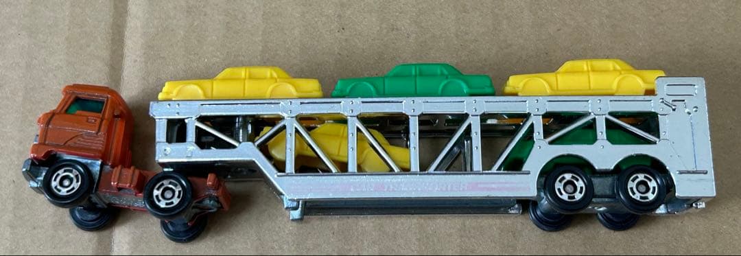 ロングトミカ 日野 カートランスポーター