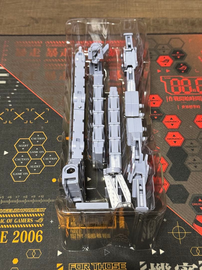 L BUILD エヴァンゲリオン 2020 初号機　2号機