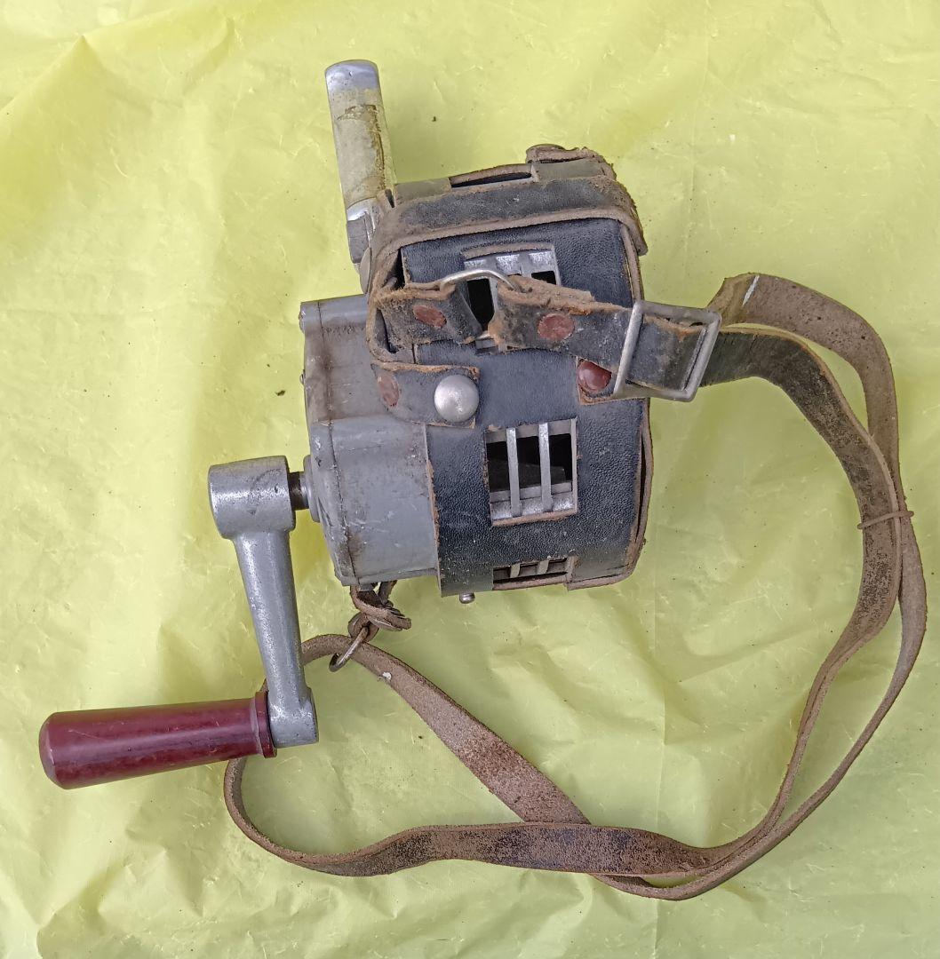 昭和レトロ品 緊急用手回しサイレン 「株式会社 赤尾保商店」