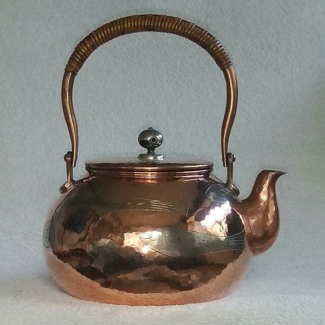 玉川堂湯沸（やかん）鎚起銅器