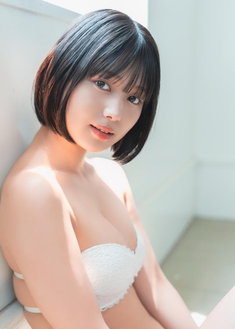 北野瑠華A4サイズピンナップ17枚