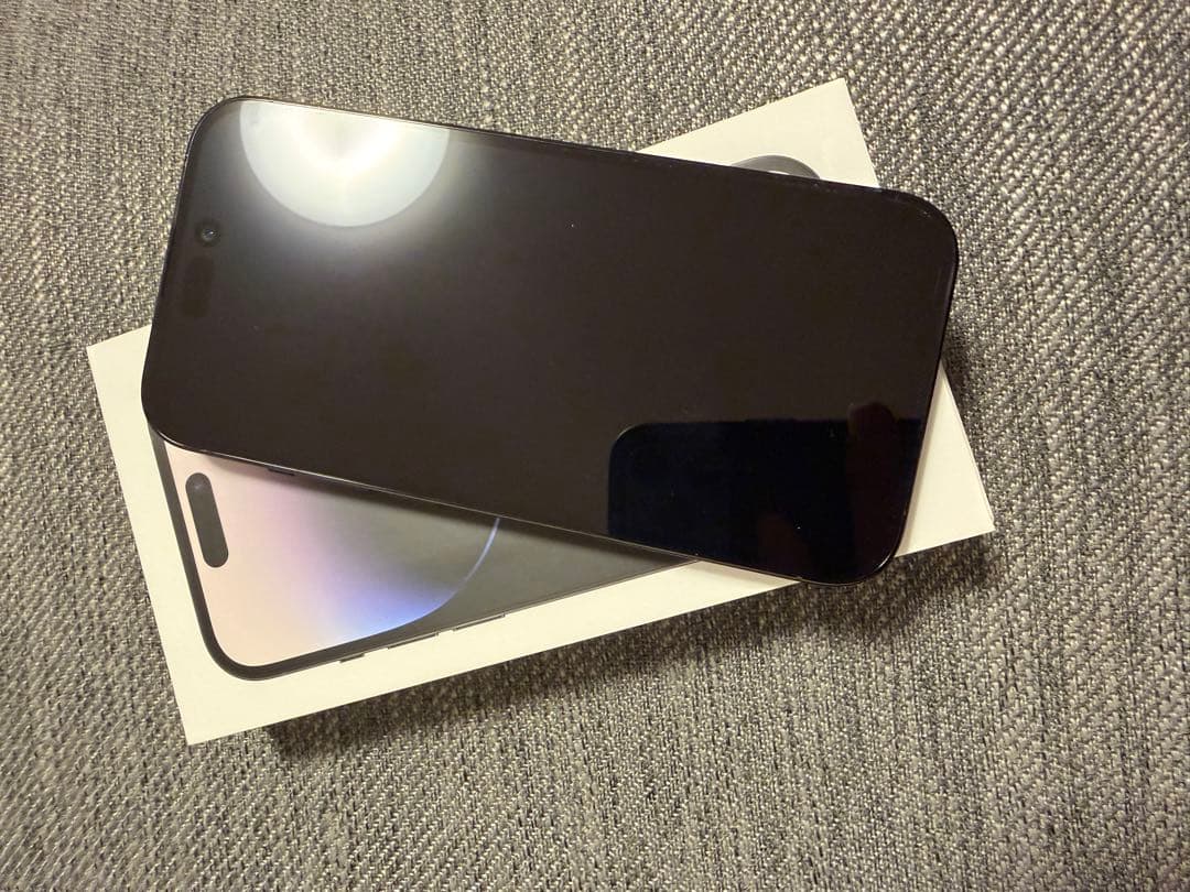 Apple iPhone 14 Pro スペースブラック 本体　256GB