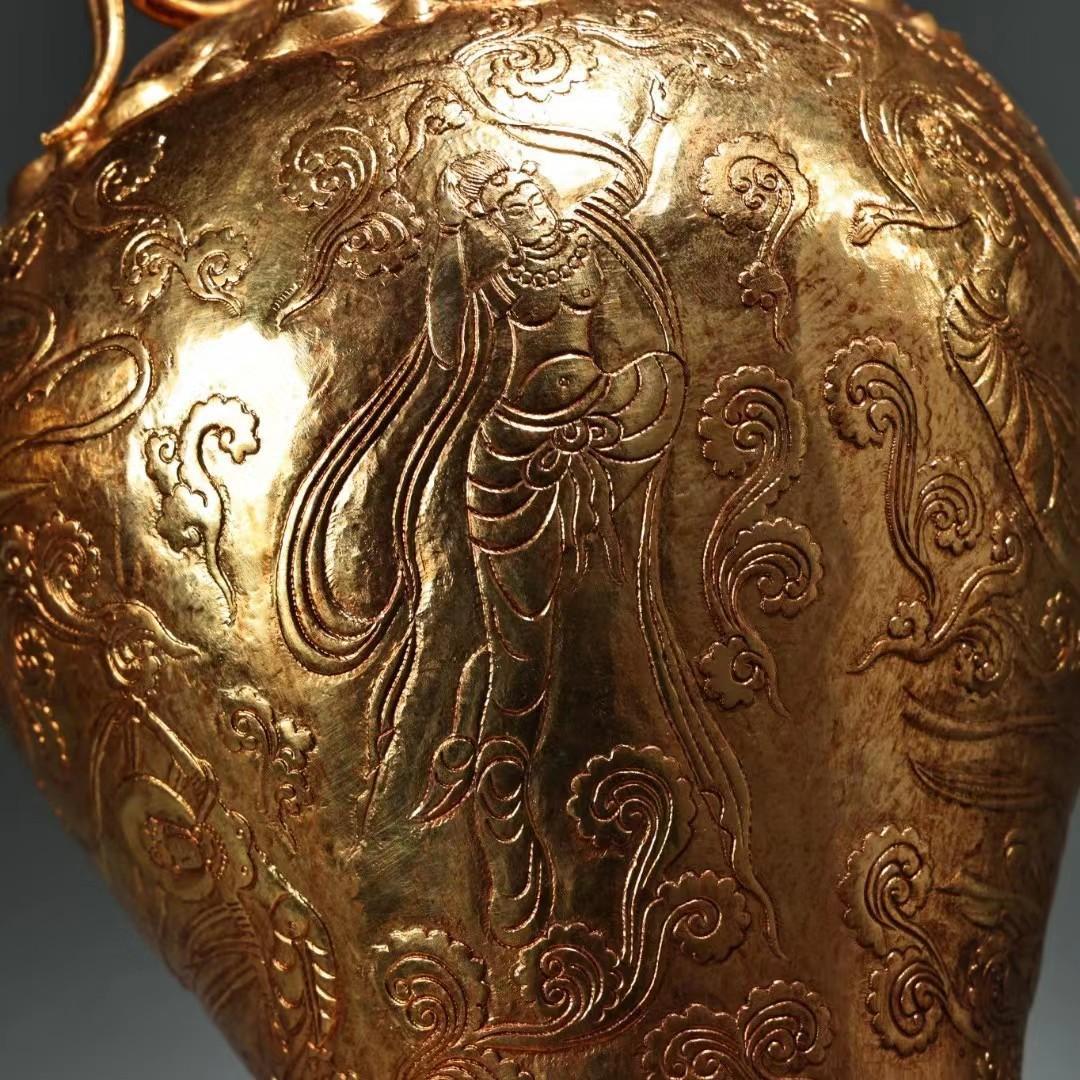 中国古美術・旧蔵飞天侍女鎏金花瓶セット・純銅細密彫・純手作り・高浮彫・置物・文房