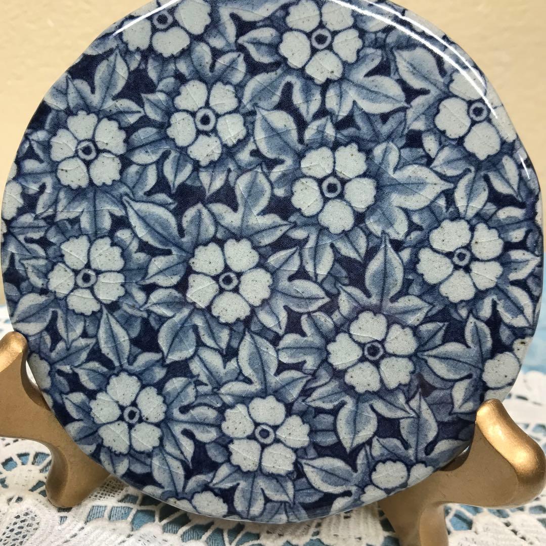 辻修窯　お花がいっぱいの蓋物　お櫃