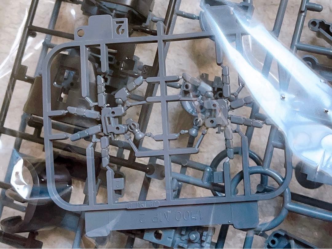 バンダイ MG 1/100 ドム 新版 バージョン1.5 マスターグレード