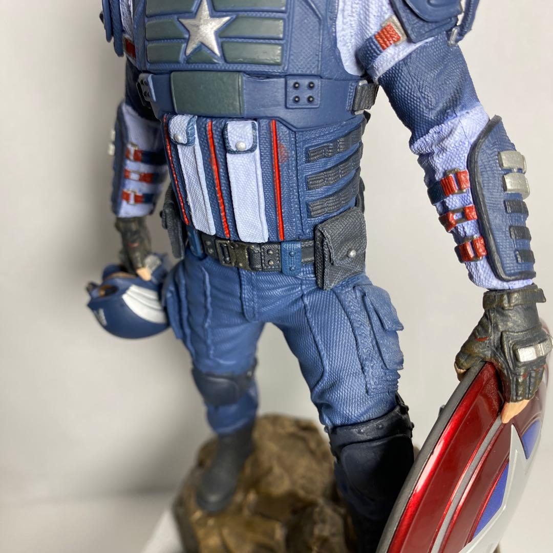 おすすめ品marvelキャプテンアメリカ スタチューフィギュアアベンジャーズ