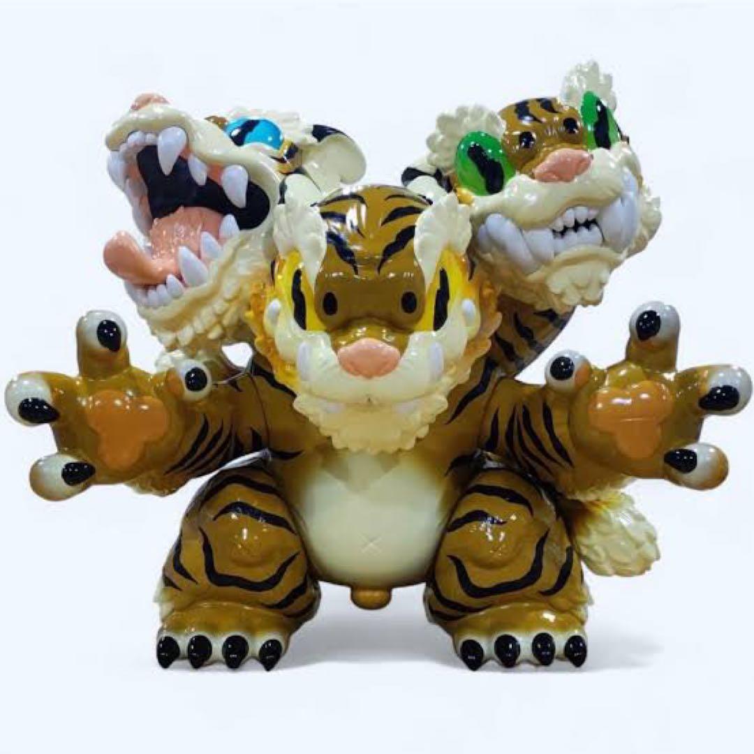 GRAPE BRAIN 三面猛虎 コショウ にぎるちゃん マカロニ ヤマシロヤ