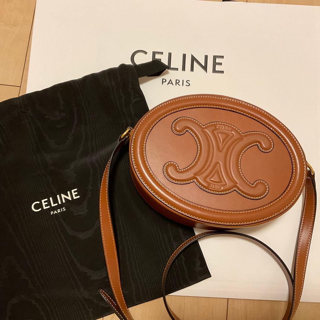 CELINE クロスボディ　オーバルパース　トリオンフ　美品