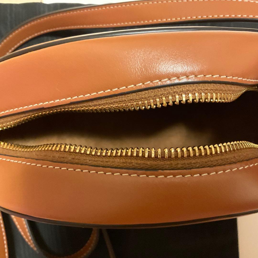 CELINE クロスボディ　オーバルパース　トリオンフ　美品