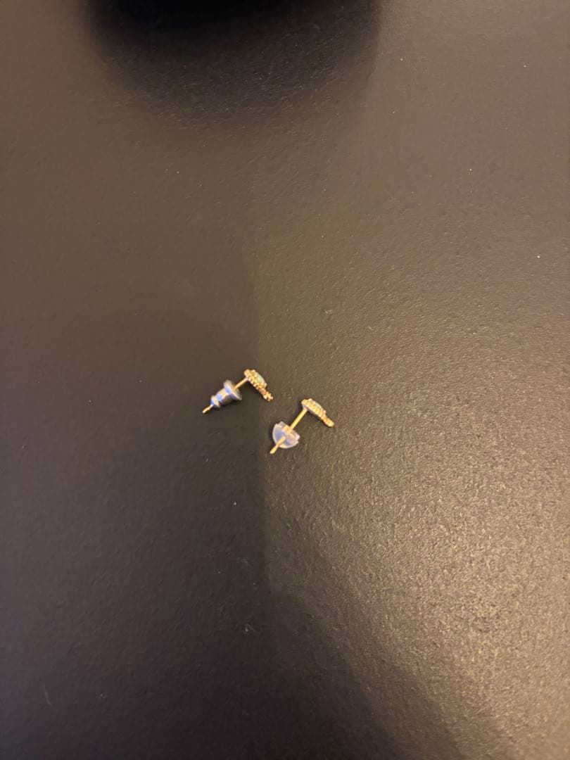 agate K10オパールピアス