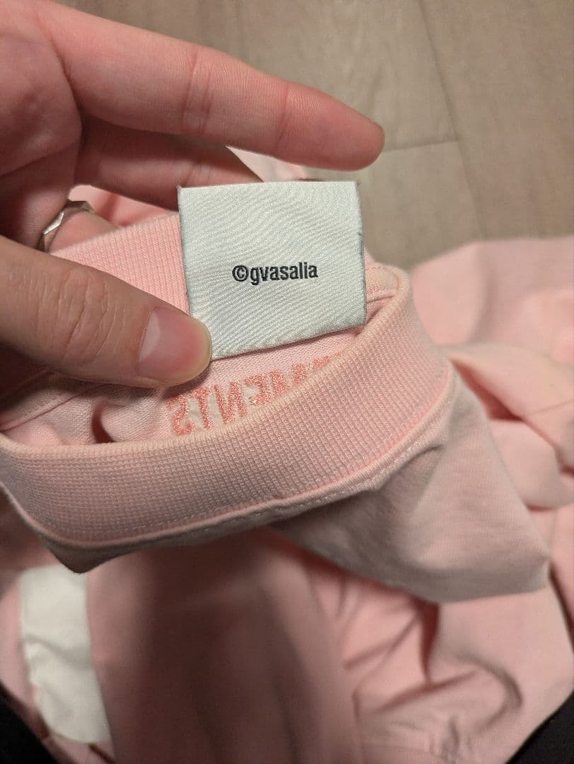 VETEMENTS ロングスリーブTシャツ