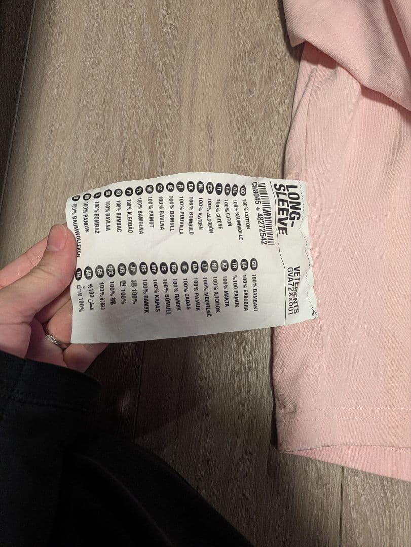 VETEMENTS ロングスリーブTシャツ