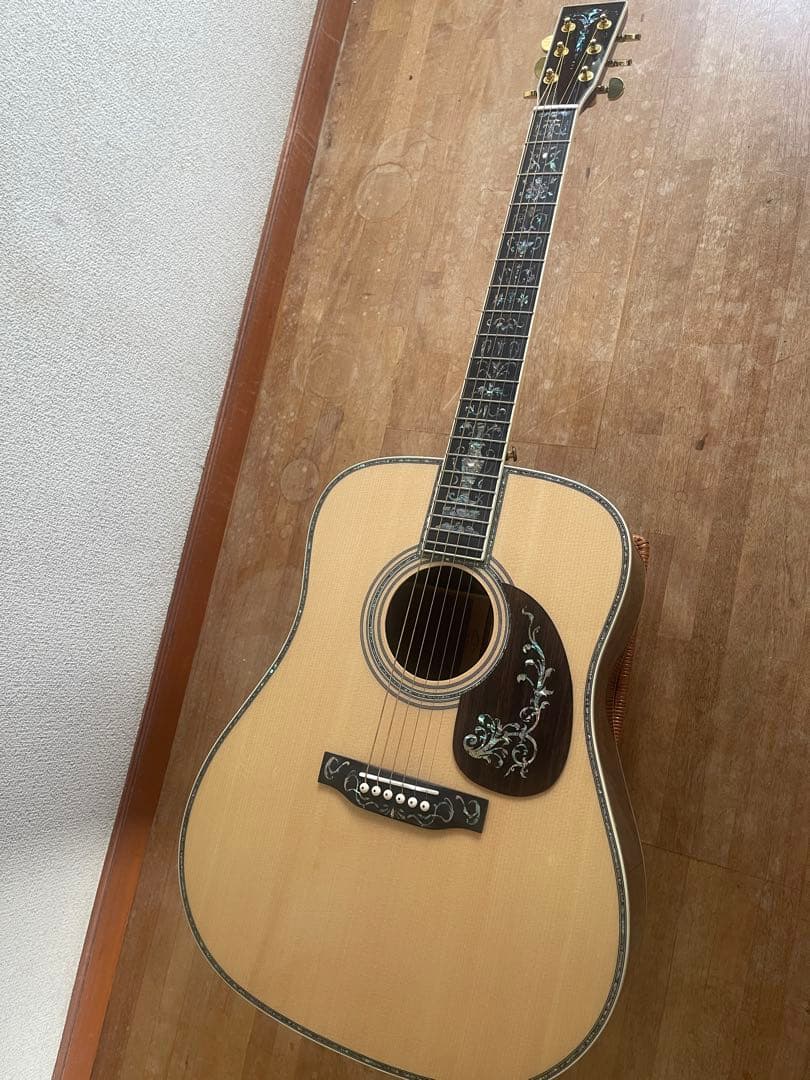 豪華装飾インレイ　アコースティックギター