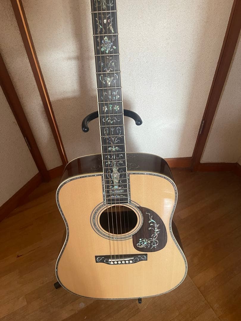 豪華装飾インレイ　アコースティックギター