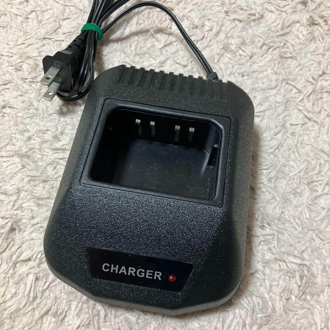 MOTOROLA XTS 5000R 充電　5.11 ラジオポーチセット