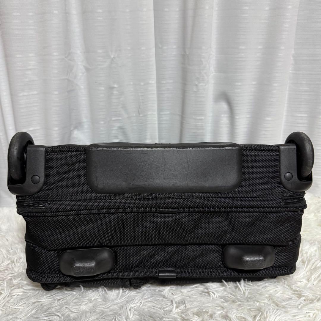 ⭐️極美品⭐️　トゥミ　26104D4 キャリーバッグ　3気室　ナイロン　黒