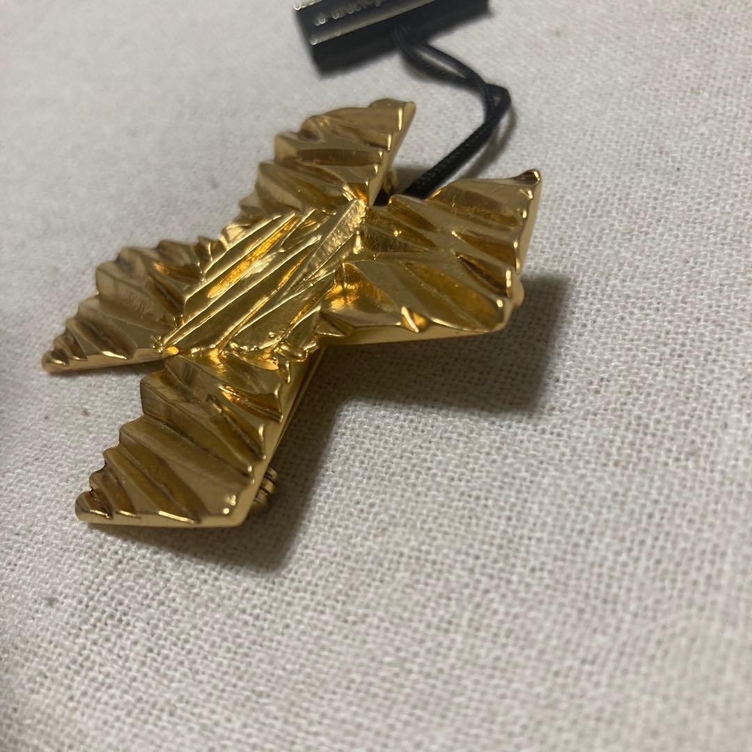 YVES SAINT LAURENT クロスブローチ