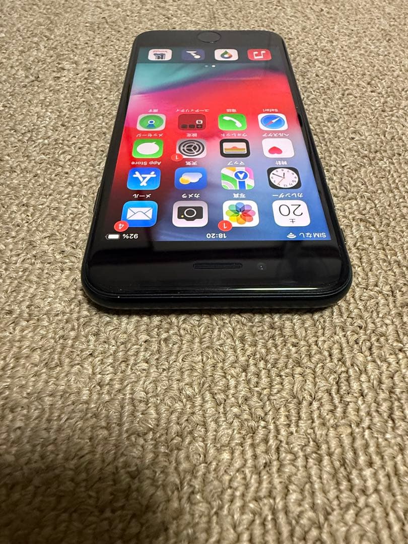 【第3世代】バッテリー100％　iPhoneSE 128GB ミッドナイト