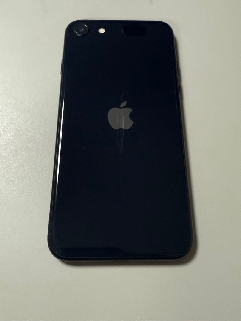【第3世代】バッテリー100％　iPhoneSE 128GB ミッドナイト