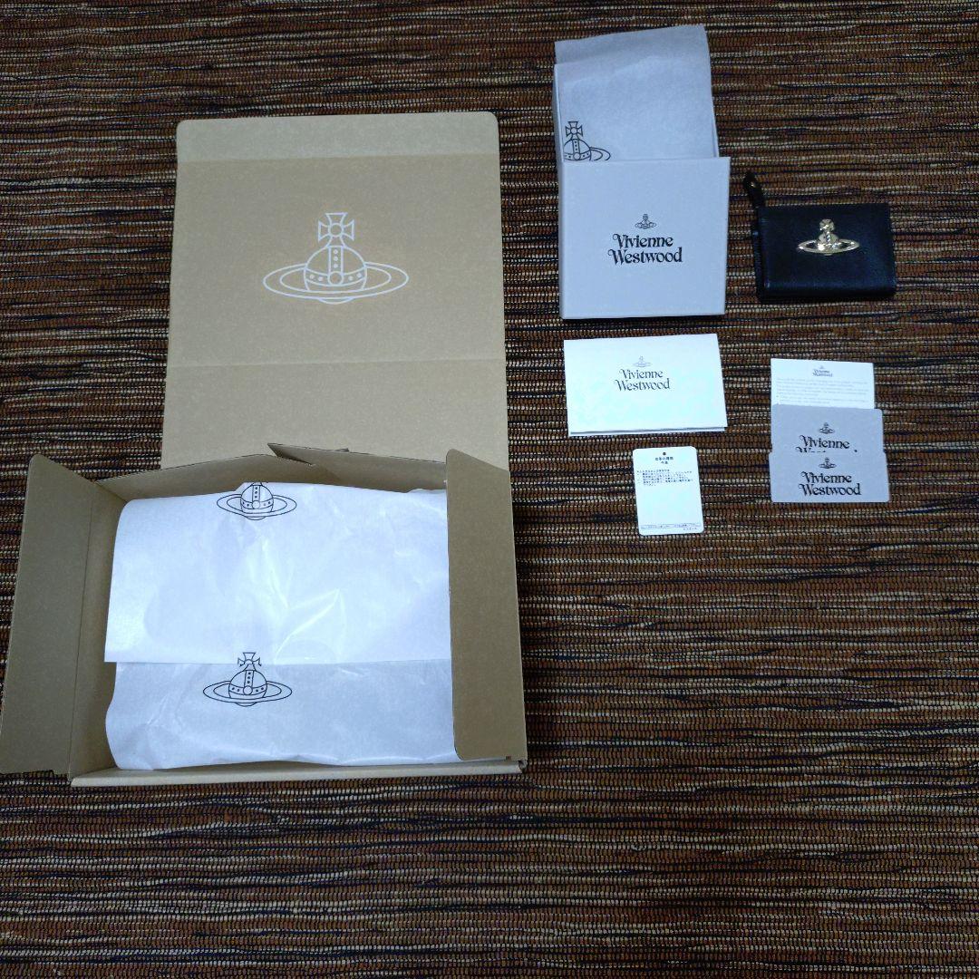 ヴィヴィアンウエストウッド　EXECUTIVE　ケース