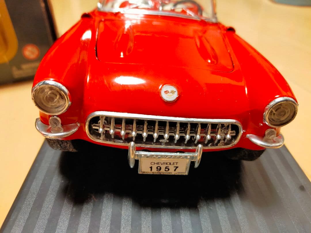【激レア】CHEVROLET CORVETTE1957☆1:18