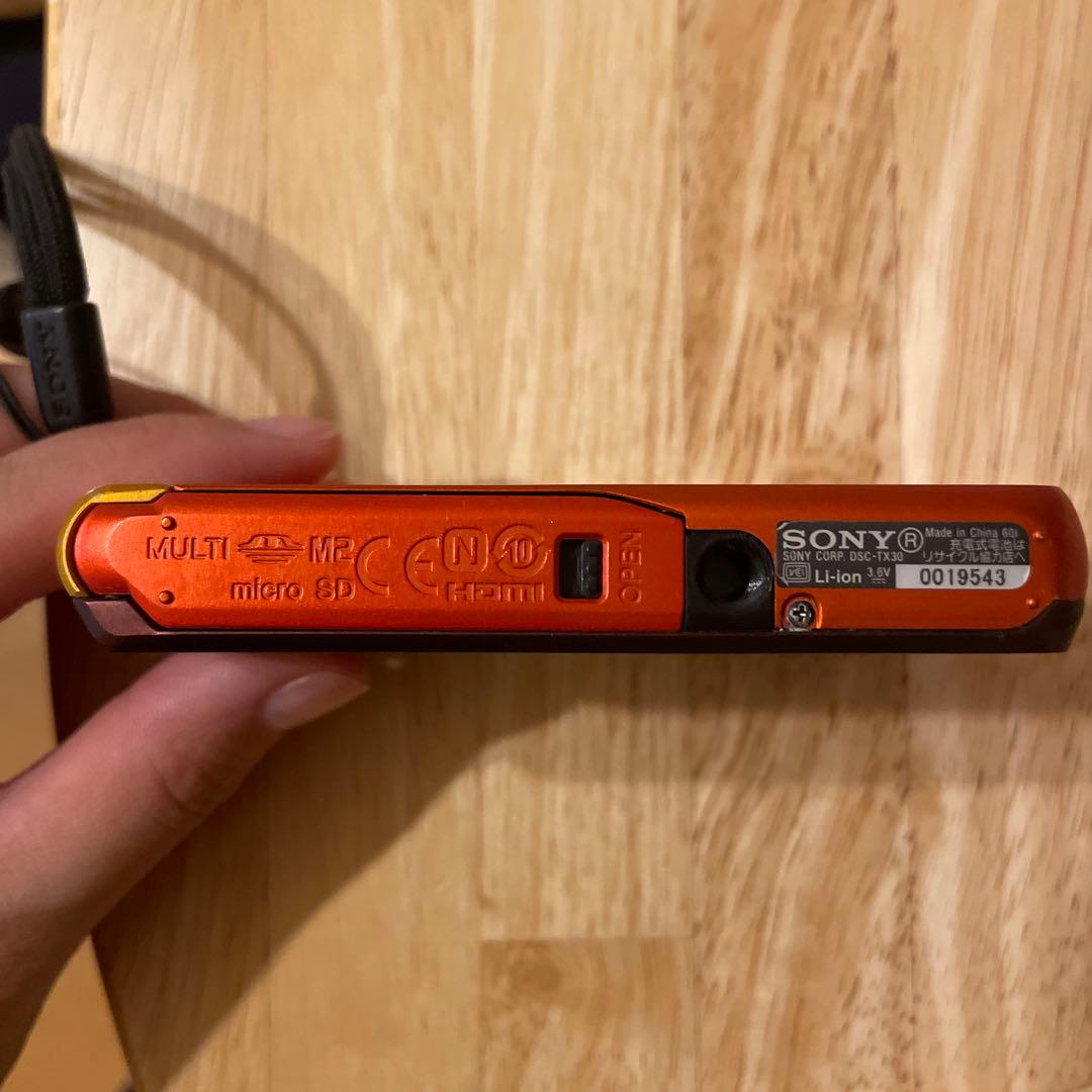 Sony Cyber-shot コンパクトデジタルカメラ オレンジ