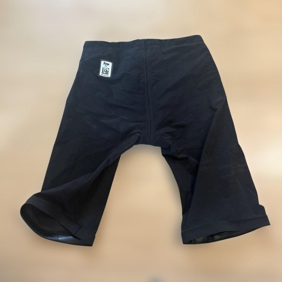 arena アルティメットアクアフォース サイズS 黒