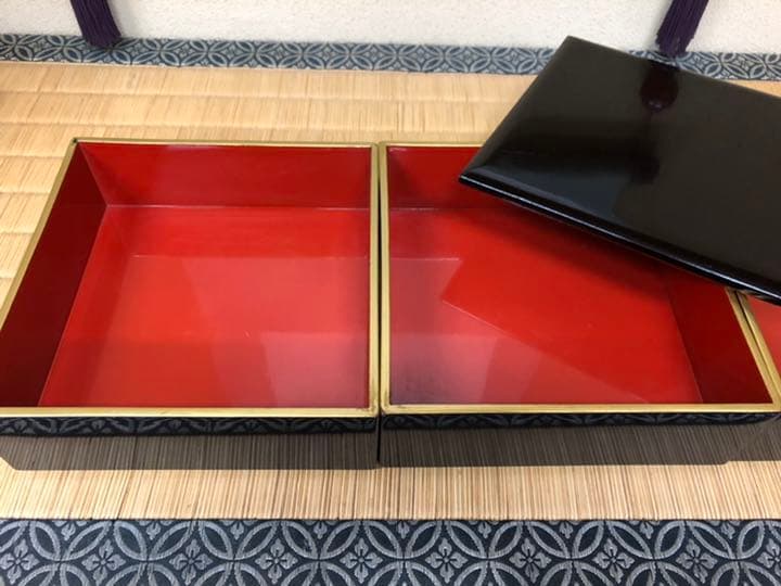 【黒塗】四段重箱／蓋２点