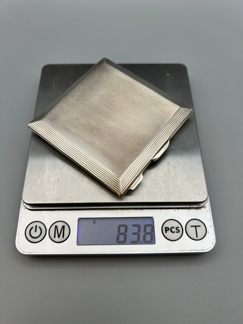 20 世紀中期　純銀製　四角形　エンジンターン加工　内部鏡　パウダー コンパート