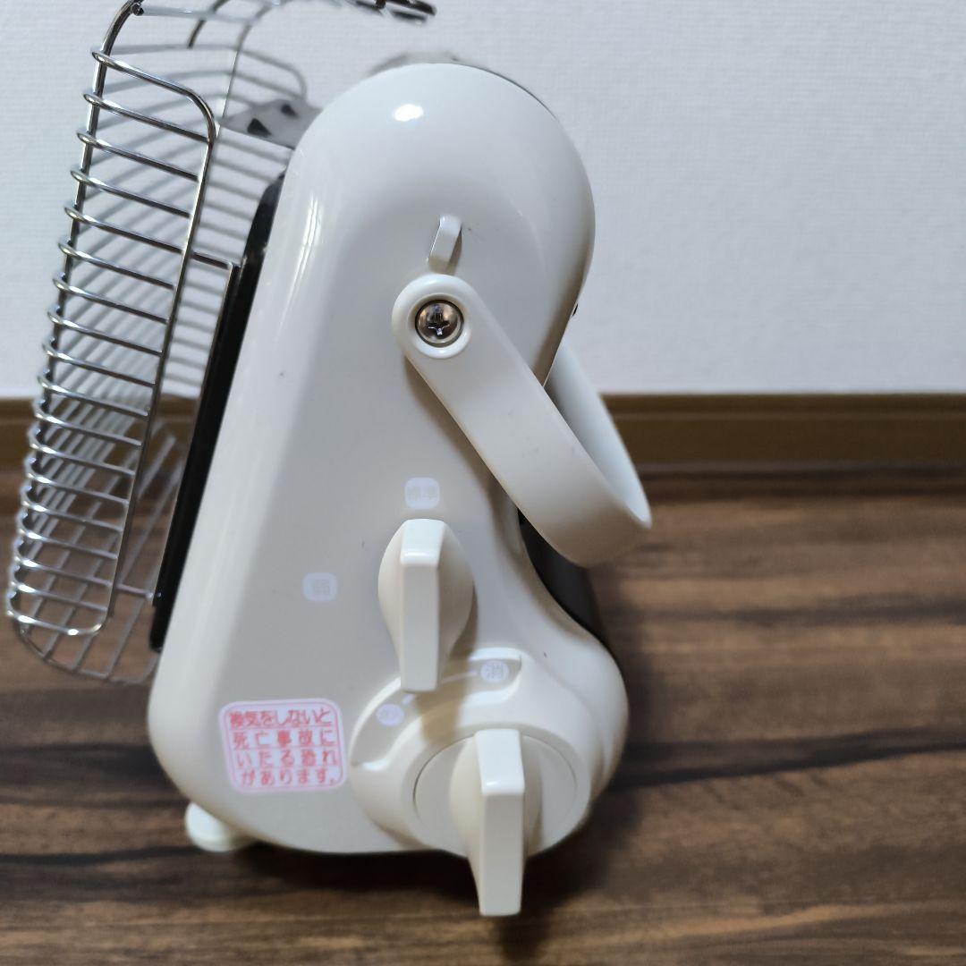 イワタニ　カセットガスストーブ　CB-STV-MYD2　2022年製