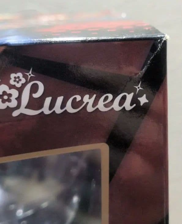 メガハウス Lucrea 新島真