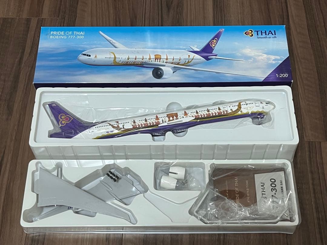 航空機・ヘリコプター 1:200 Thai B777-300 HS-TKF