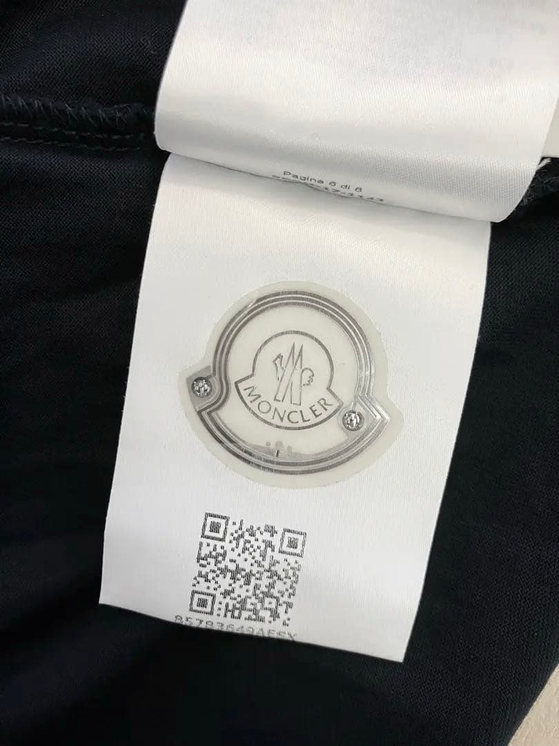 【未使用級】モンクレールコード認証確認済！　ダブルロゴTシャツ ネイビーMサイズ