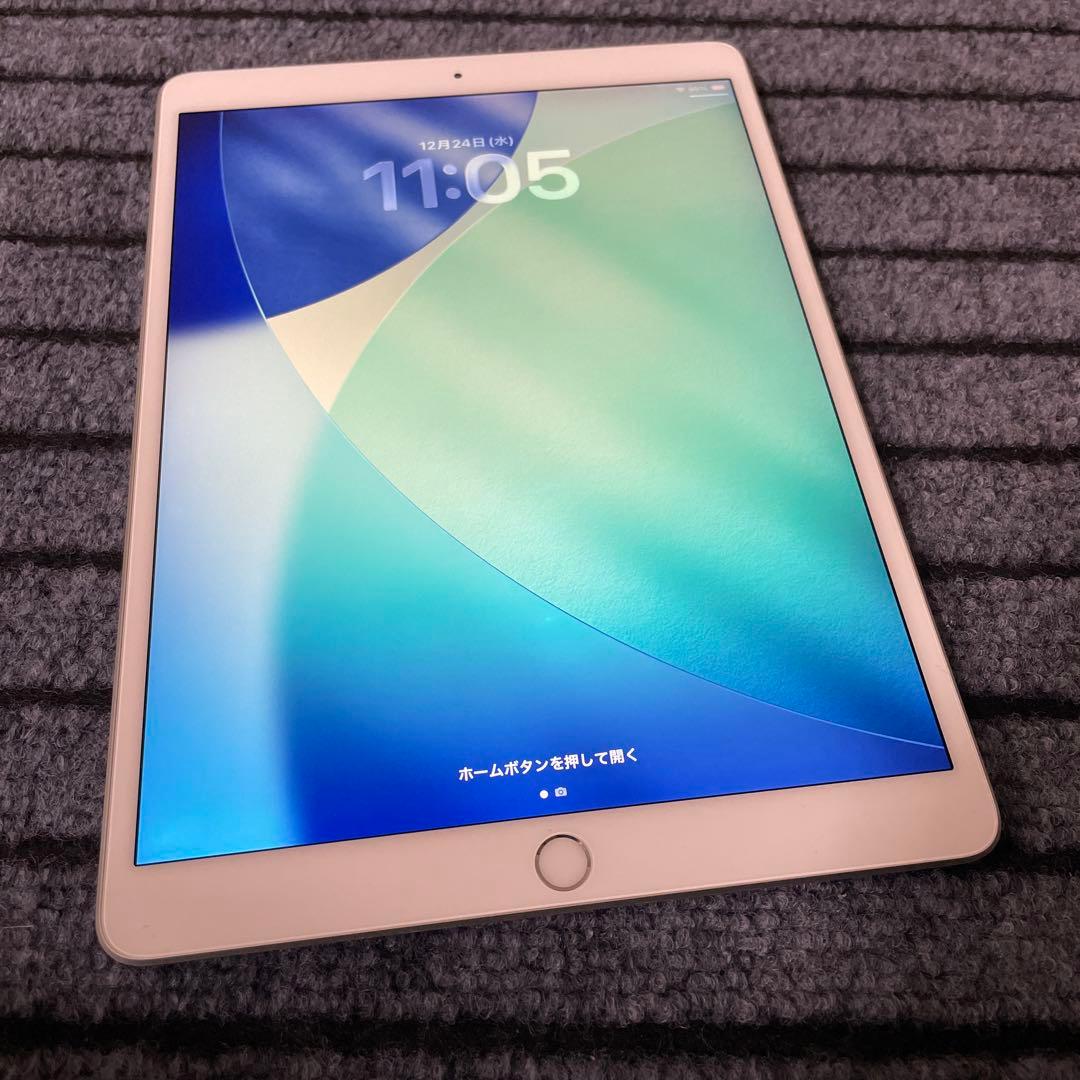 152 iPad Air3 3世代 64GB SIMフリー シルバー