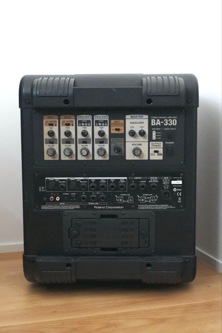 Roland BA-330 ポータブルステレオアンプスピーカー［通電確認済み］