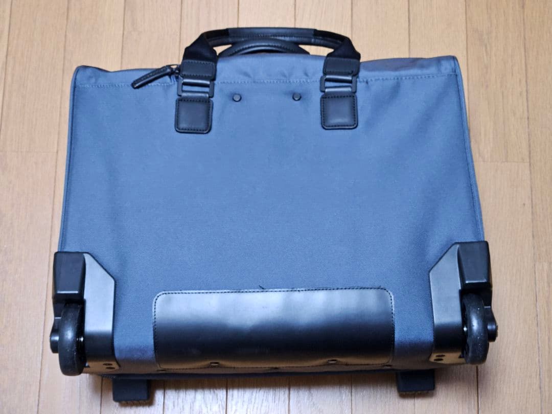 ZERO 機内持ち込みサイズキャリーケース / ビジネスバッグ